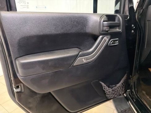 Used 2014 Jeep Wrangler Sport w/ Quick Order Package 24S AWD/4WD image 10