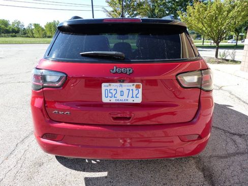 Used 2023 Jeep Compass High Altitude AWD/4WD image 10