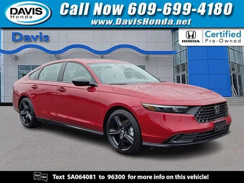 Used 2025 Honda Accord Sport image 1