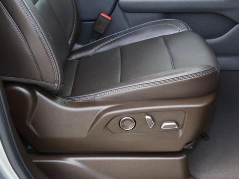 Used 2024 GMC Yukon XL Denali w/ Max Trailering Package image 23