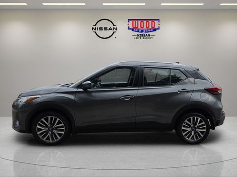 Used 2024 Nissan Kicks SV FWD image 5