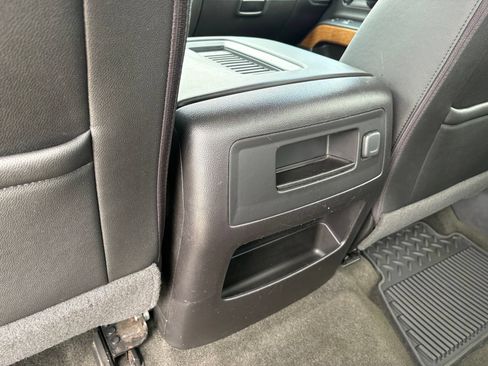 Used 2017 Chevrolet Silverado 1500 LTZ w/ Sport Package AWD/4WD image 30