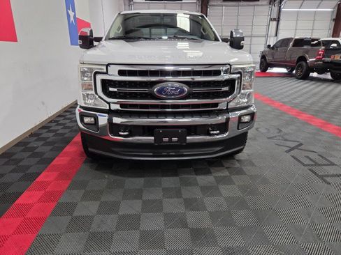 Used 2020 Ford F250 Lariat AWD/4WD image 4