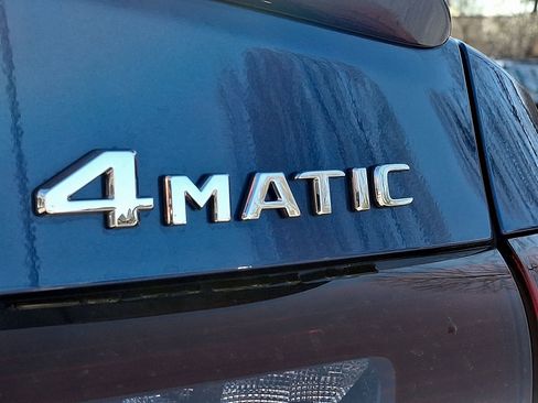 Certified 2025 Mercedes-Benz GLC 300 4MATIC image 34