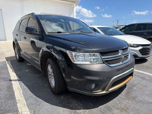 Used 2015 Dodge Journey SXT w/ Flexible Seating Group FWD image 1