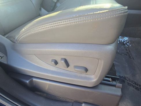 Used 2018 GMC Yukon XL Denali w/ Denali Ultimate Package image 6