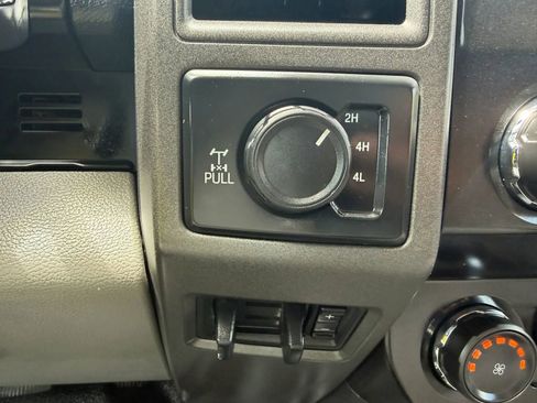 Used 2019 Ford F350 XL w/ Power Equipment Group AWD/4WD image 18