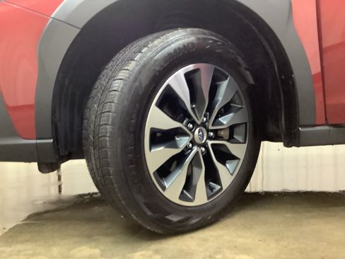 Used 2023 Subaru Outback Limited AWD/4WD image 25