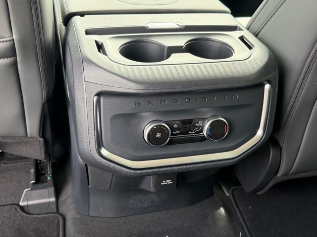New 2027 Ford Expedition Max Active RWD image 19