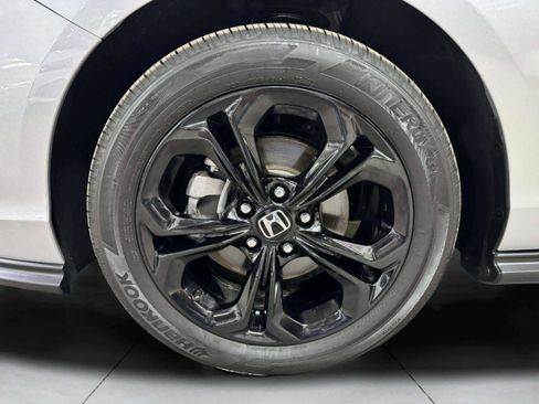 Used 2025 Honda Accord SE image 44