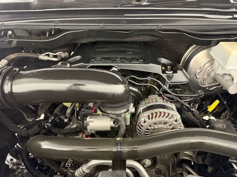 Used 2021 RAM 1500 Big Horn RWD image 31