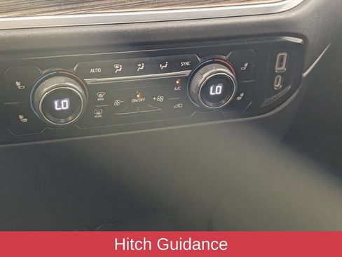 Used 2022 Chevrolet Silverado 1500 LT AWD/4WD image 23