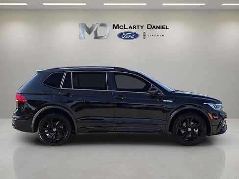 Used 2023 Volkswagen Tiguan SE R-Line FWD image 6