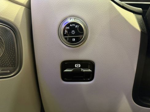 Certified 2024 Mercedes-Benz GLC 300 image 22
