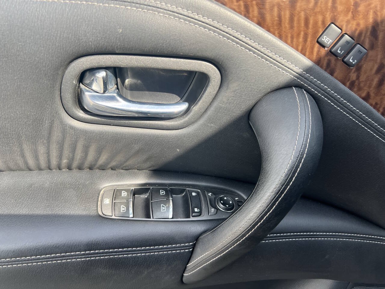 Used 2019 Nissan Armada SL w/ Premium Package RWD image 15