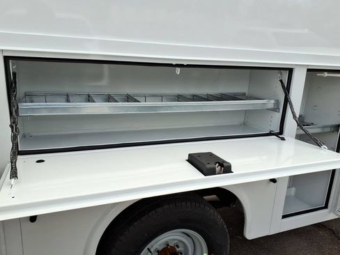 New 2026 Ford E-350 and Econoline 350 Super Duty w/ Power Equipment Group RWD image 25