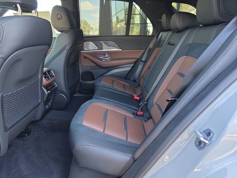 New 2026 Mercedes-Benz GLE 63 AMG S image 12