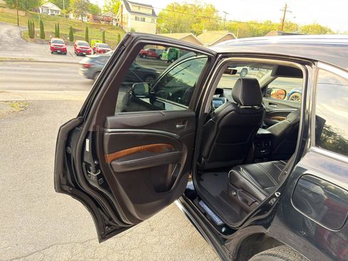Used 2017 Acura MDX SH-AWD image 14