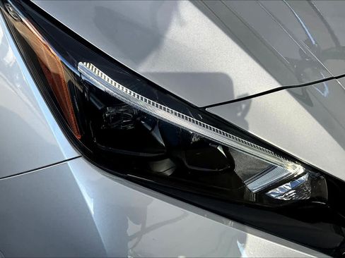 Used 2024 Nissan Leaf SV Plus image 26