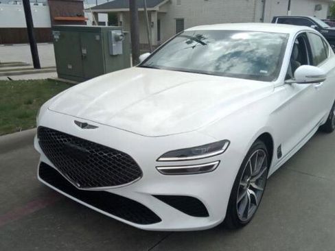 Used 2025 Genesis G70 2.5T RWD image 1
