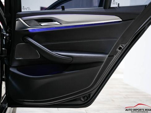 Used 2018 BMW M5 AWD image 56