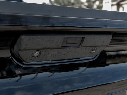 Used 2020 Chevrolet Silverado 1500 Custom w/ Custom Value Package RWD image 62