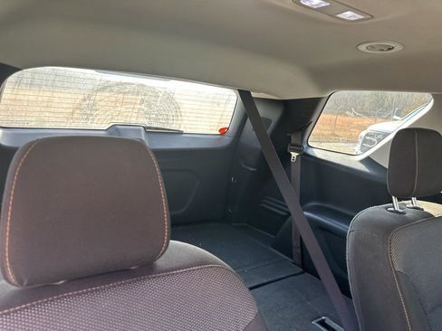 Used 2018 Chevrolet Traverse LT image 7