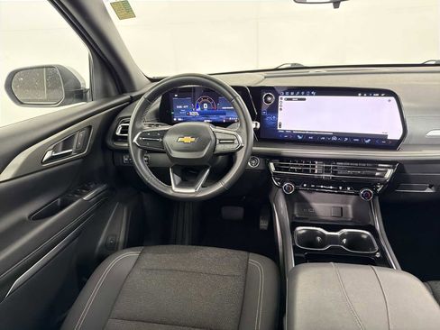 Certified 2024 Chevrolet Traverse LT image 46