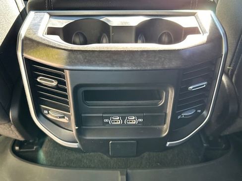 Used 2023 RAM 1500 Big Horn AWD/4WD image 18