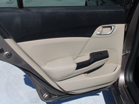 Used 2014 Honda Civic LX image 11