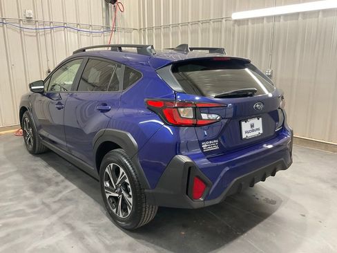 Used 2025 Subaru Crosstrek 2.0i Premium image 23