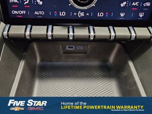 New 2026 GMC Terrain Elevation w/ Elevation Premium Package image 22