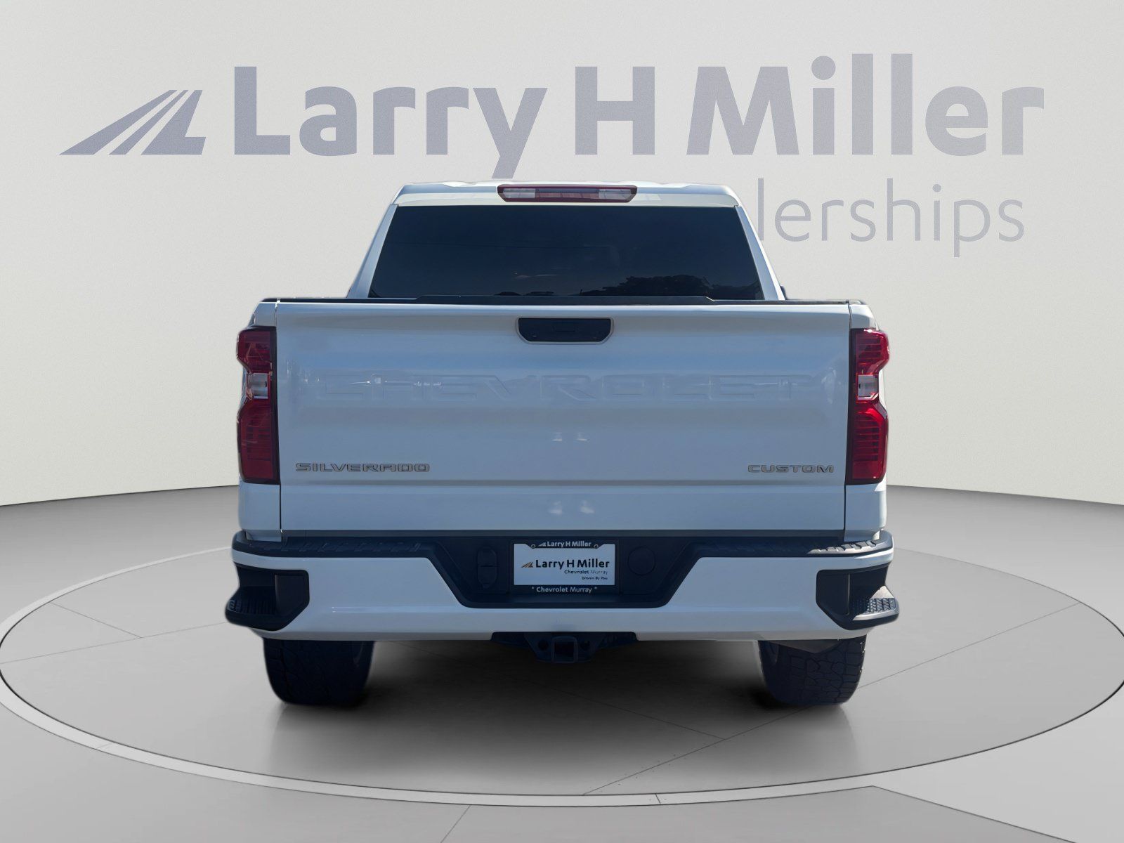 Certified 2024 Chevrolet Silverado 1500 Custom AWD/4WD image 4