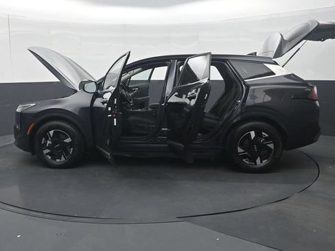 Used 2026 Kia Sportage LX FWD image 37