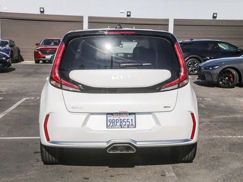 Certified 2025 Kia Soul GT-Line image 9