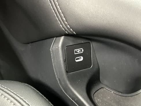 Used 2026 Honda HR-V EX-L image 25