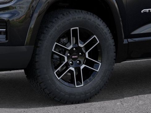 New 2027 GMC Terrain AT4 w/ LPO, Floor Liner Package AWD/4WD image 9