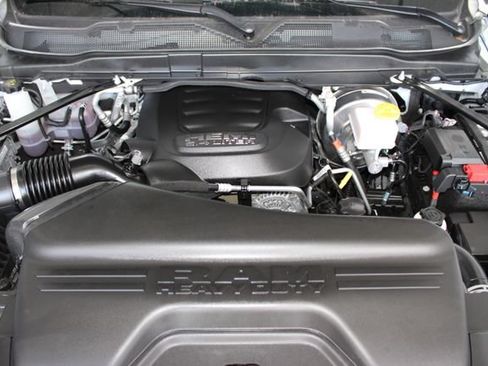 Used 2026 RAM 2500 Big Horn AWD/4WD image 28