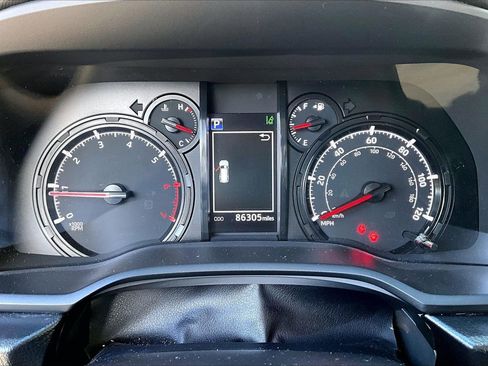 Used 2023 Toyota 4Runner SR5 Premium image 12