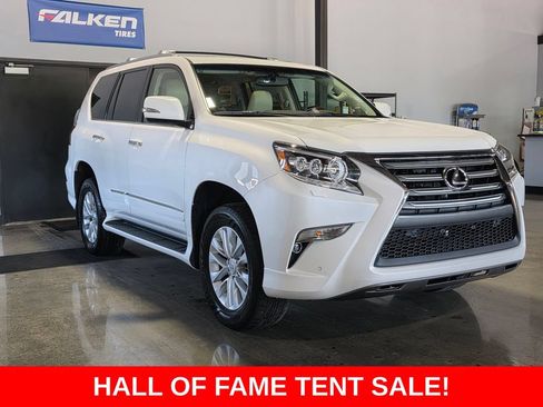 Used 2016 Lexus GX 460 w/ Premium Package AWD/4WD image 3