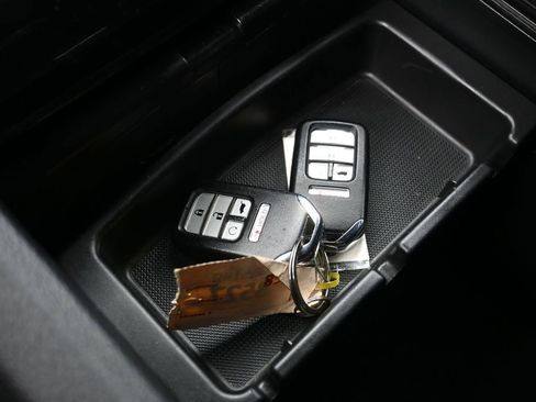Used 2022 Honda Passport Elite image 16