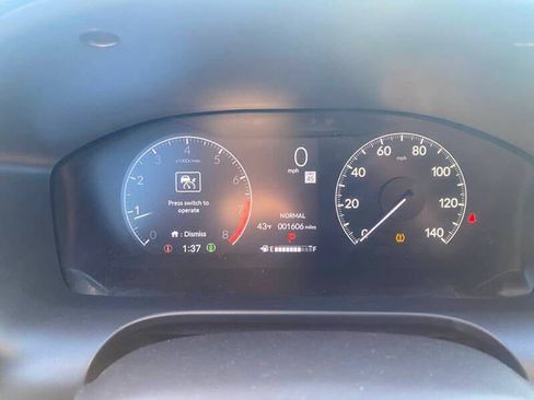 Used 2025 Honda HR-V Sport image 22