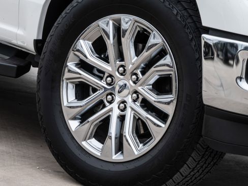 Used 2025 Ford F150 Lariat w/ Equipment Group 502A High image 10