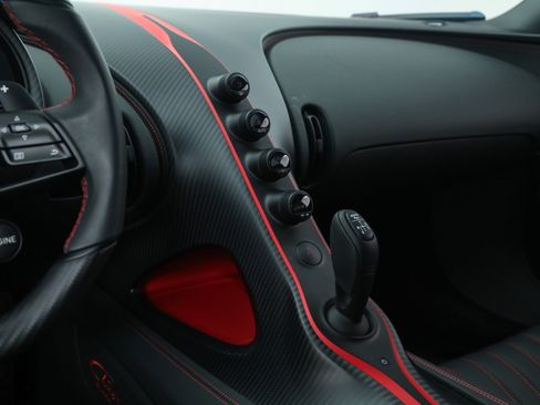 Used 2024 Bugatti Chiron Super Sport image 58