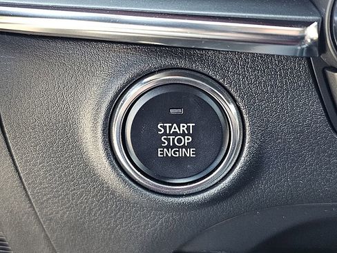 New 2026 MAZDA MAZDA3 Hatchback w/Premium Plus Pkg AWD/4WD image 31