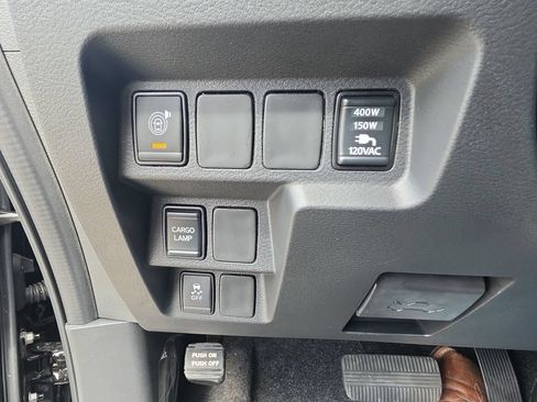 New 2026 Nissan Frontier SV w/ SV Convenience Package RWD image 35