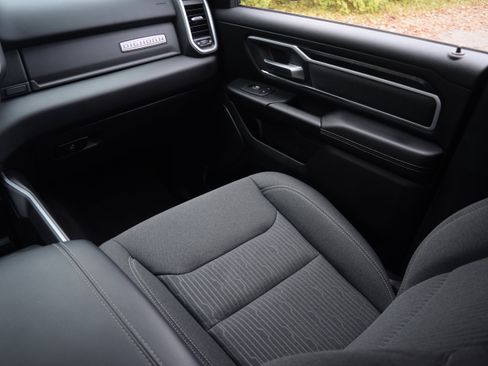 Used 2023 RAM 1500 Big Horn image 15