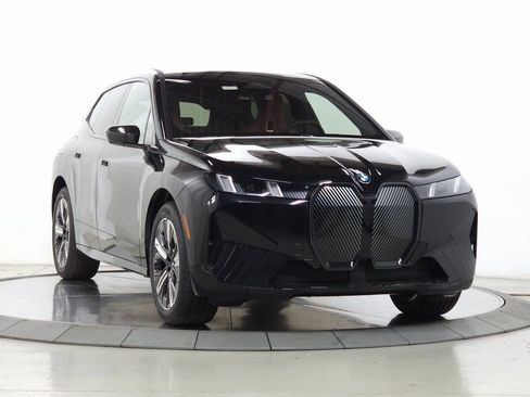 Used 2026 BMW iX xDrive45 AWD/4WD image 1