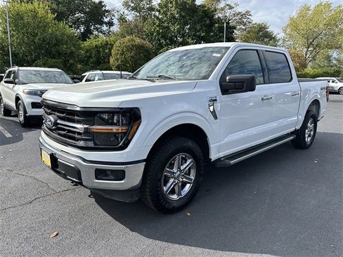 Certified 2025 Ford F150 XLT w/ Equipment Group 301A Standard image 9