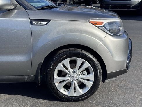 Used 2016 Kia Soul + image 31